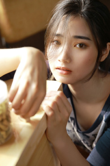 厨房的欢愉日本hd电影